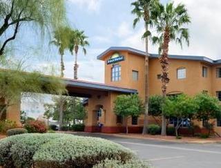 Days Inn Mesa Country Club Экстерьер фото